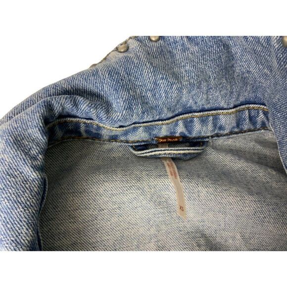 Free People We The Free Denim Jacket XS Light Wash Oversized Distressed - Picture 3 of 4